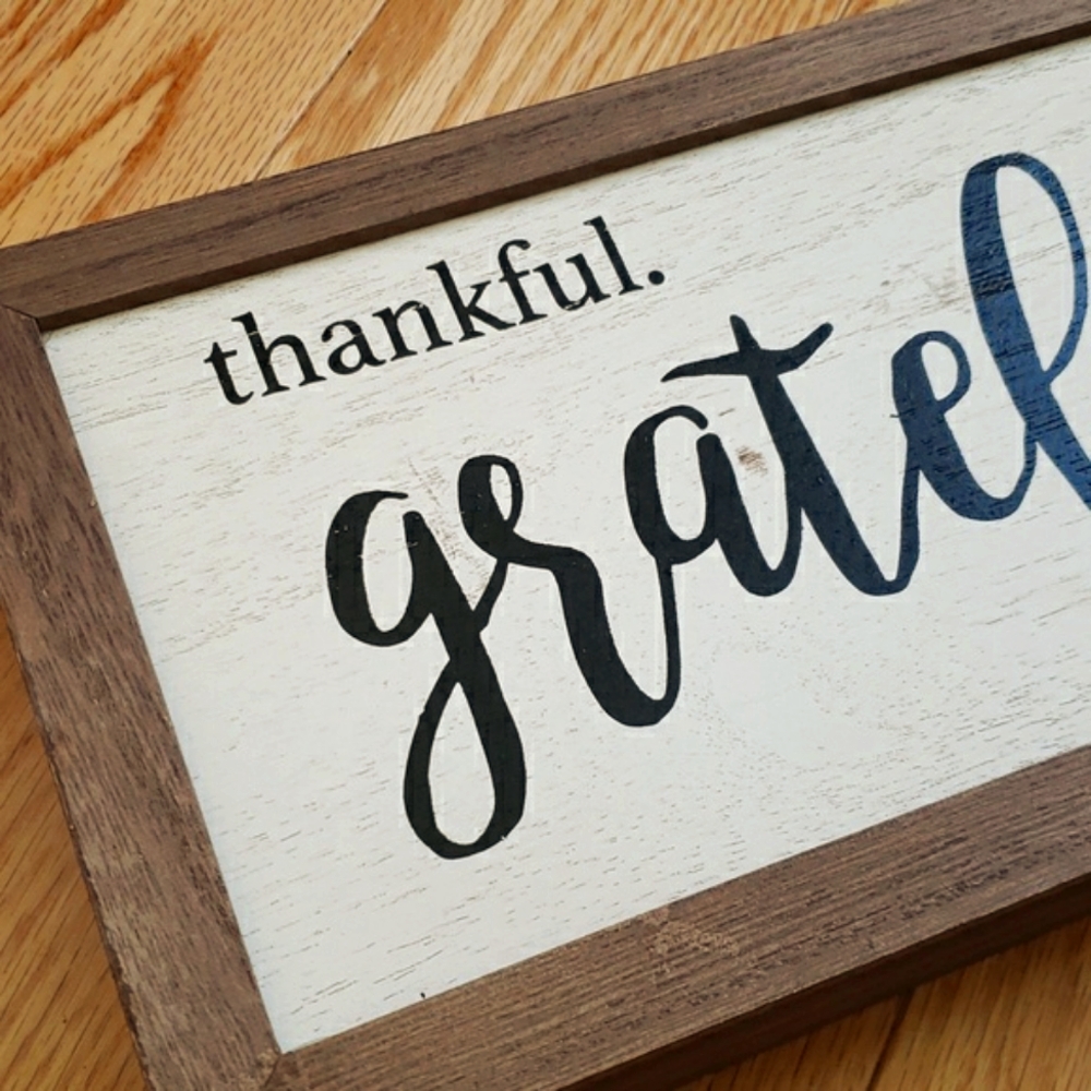 Simple Wood Fall Sign Thankful Grateful Blessed - Picture 4 of 4